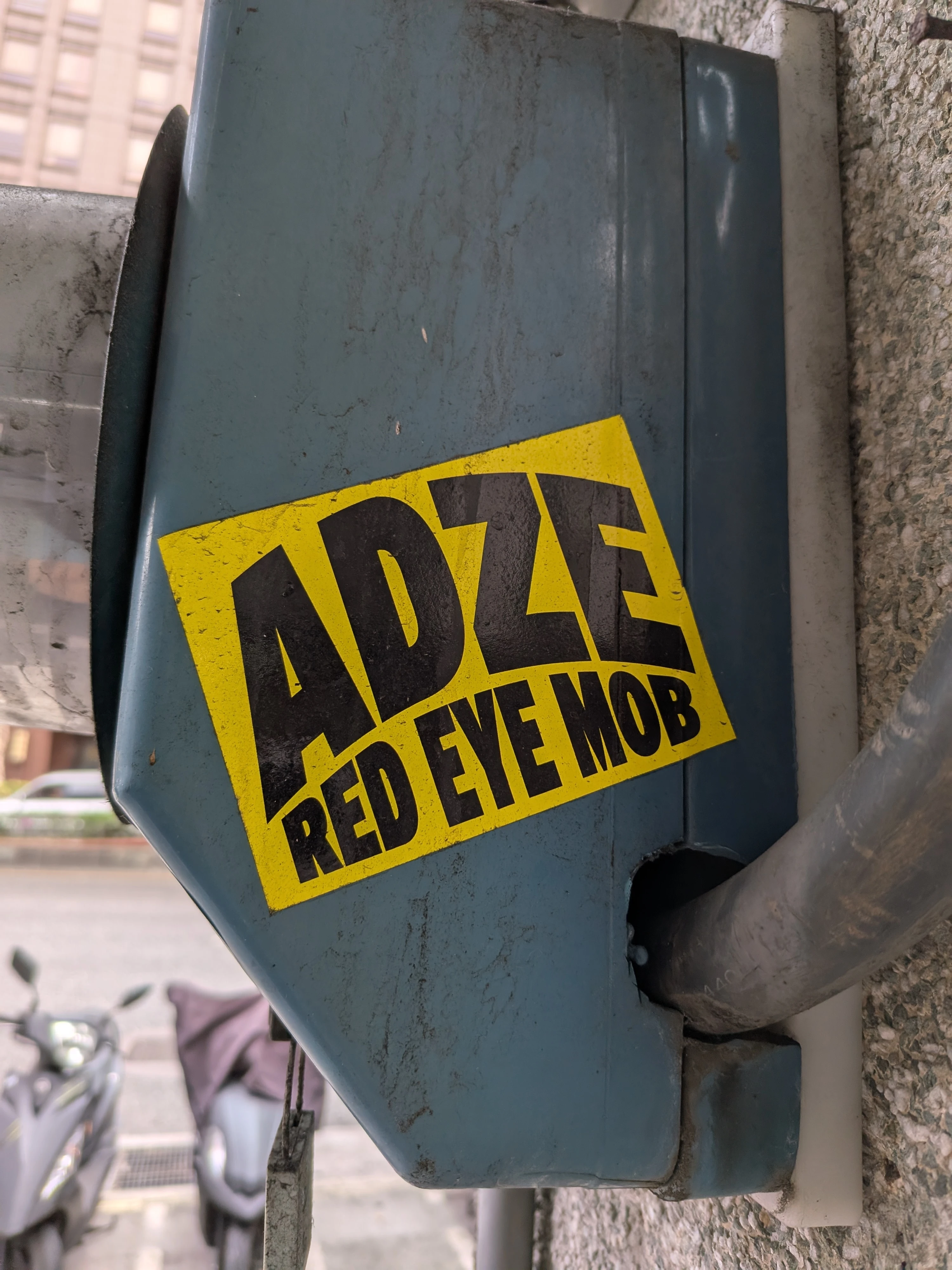 ADZE RED EYE MOB